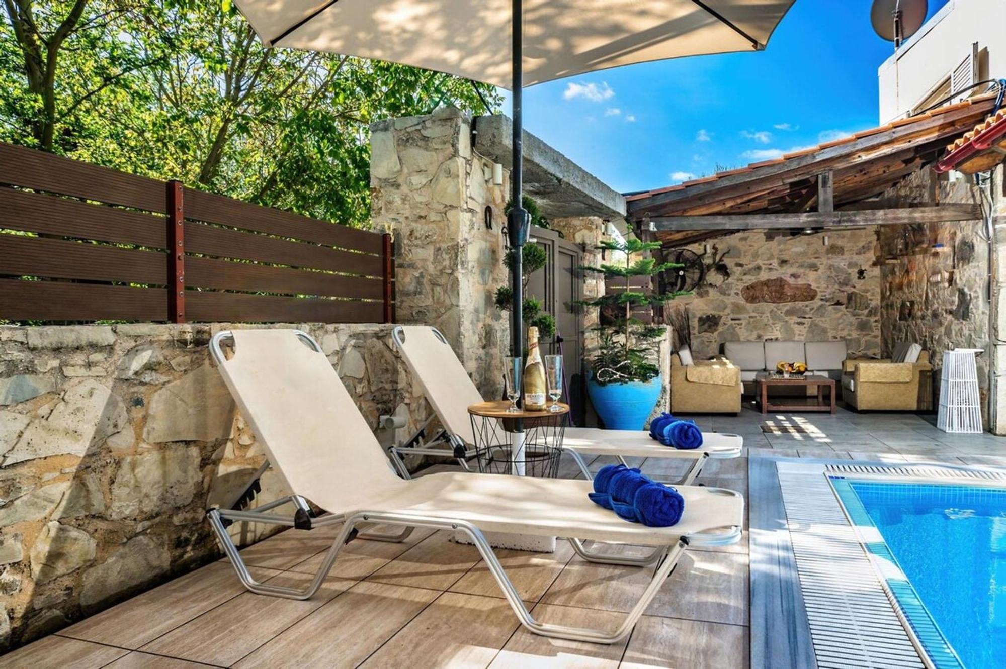 Kalouas Private Pool Villa Héraklion